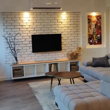 Tres Bel Appartement Central, Au Calme Avec Balneo แปร์ปินญอง ภายนอก รูปภาพ